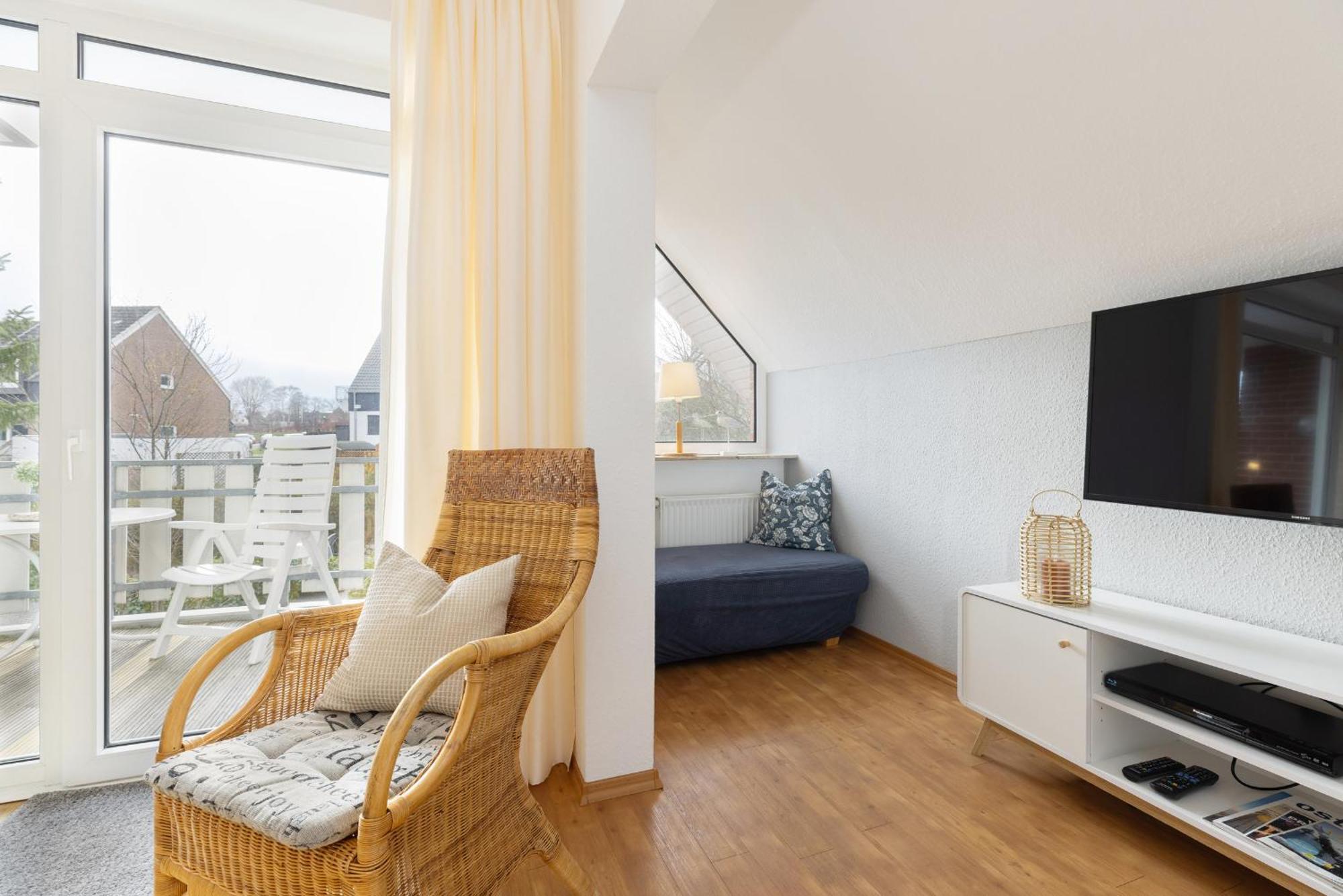 Apartment W4 - Gaestehaus Christian-westphal-str 60 - Feriendomizil Hollich Groemitz